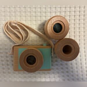 Manhattan Toy Company - Wooden Toy Camera with Lenses
